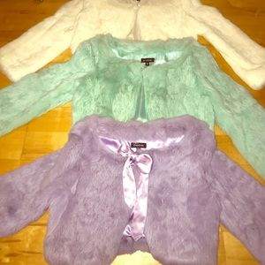Cropped faux fur coat in three different colors.